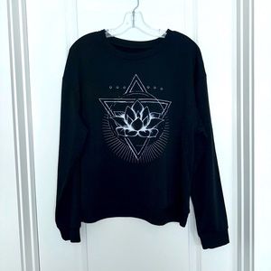 Milken Flow women’s sweatshirt